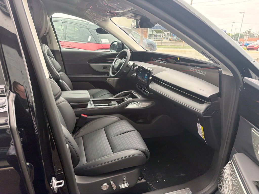 New 2026 Lincoln Nautilus Reserve AWD/4WD image 7