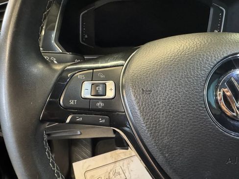 Used 2021 Volkswagen Tiguan SEL w/ 3rd Row Seat Package AWD/4WD image 10