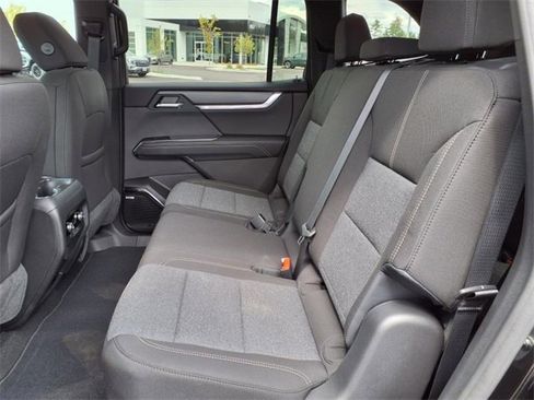 New 2026 GMC Acadia Elevation image 7