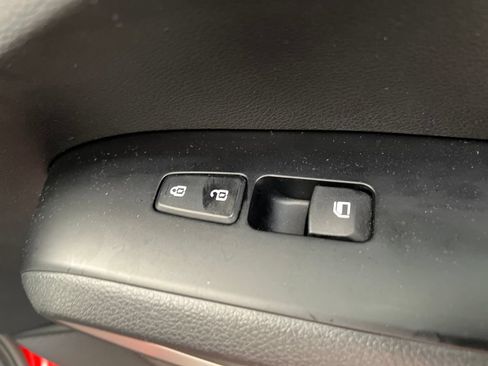 Used 2024 Kia Soul LX w/ Option Group 015 FWD image 31