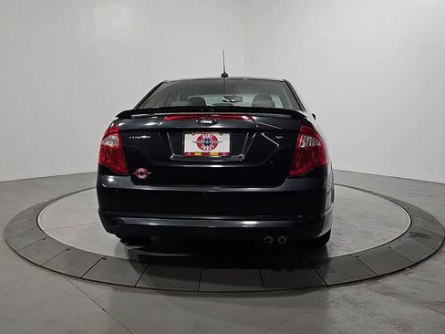Used 2010 Ford Fusion SE image 4