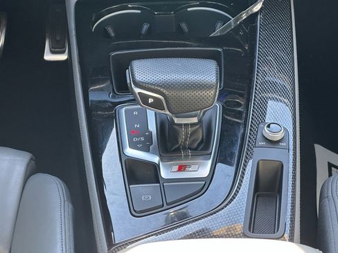 Used 2022 Audi S4 Premium Plus w/ Premium Plus Package image 16
