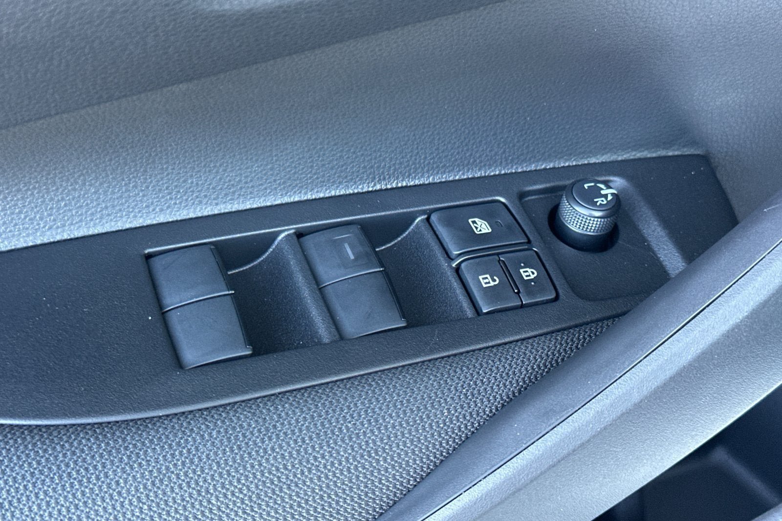 New 2027 Toyota Corolla LE FWD image 10