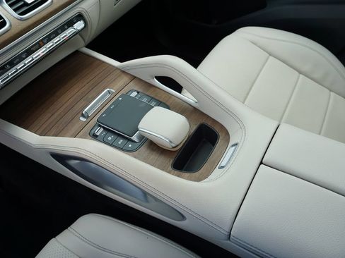Certified 2024 Mercedes-Benz GLE 450e 4MATIC image 21