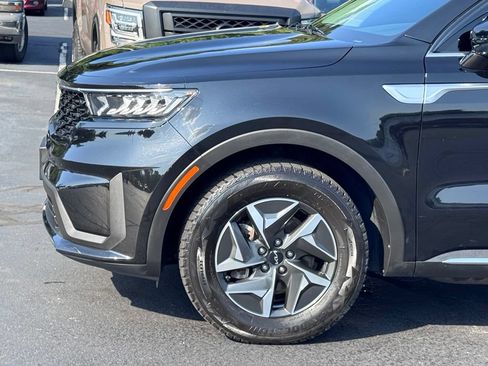 Used 2022 Kia Sorento S FWD image 34