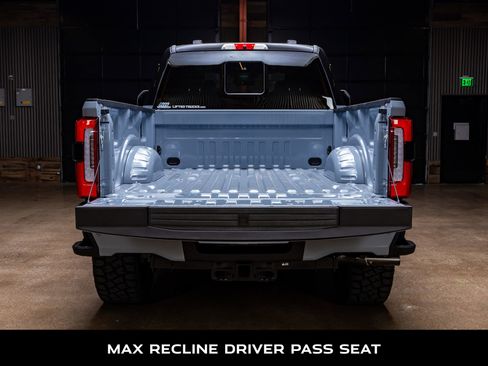 Used 2026 Ford F250 Platinum image 9