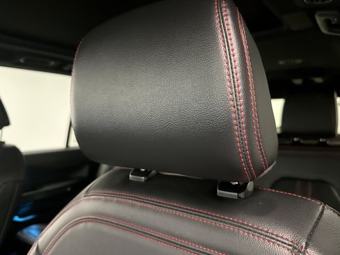 Used 2022 Ford Expedition Max Limited AWD/4WD image 8