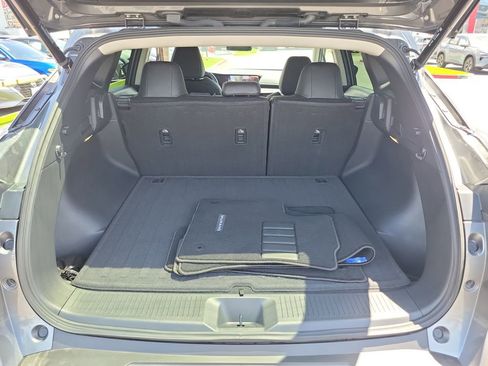 Used 2025 Nissan Murano SV FWD image 27