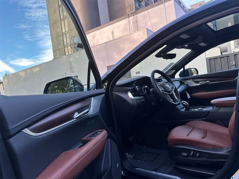 New 2025 Cadillac XT5 Premium Luxury w/ Technology Package image 20