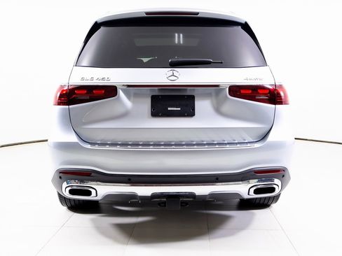 Used 2025 Mercedes-Benz GLS 450 4MATIC image 35