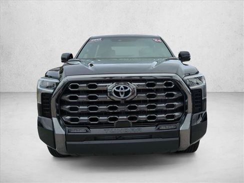 Used 2024 Toyota Tundra Platinum AWD/4WD image 2
