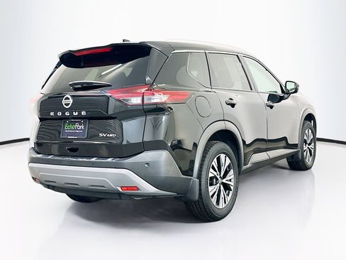 Used 2021 Nissan Rogue SV w/ Premium Package AWD/4WD image 9