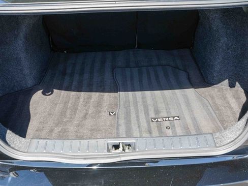 Used 2024 Nissan Versa SV FWD image 25