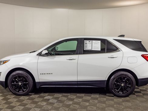 Used 2021 Chevrolet Equinox LT w/ LPO, Cargo Package AWD/4WD image 18