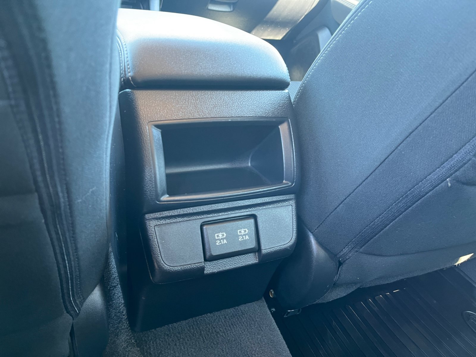 Used 2019 Subaru Outback 2.5i Premium AWD/4WD image 32