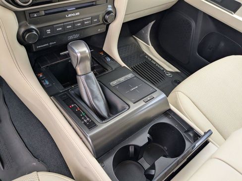 Used 2023 Lexus GX 460 Premium w/ Premium Plus Package image 16