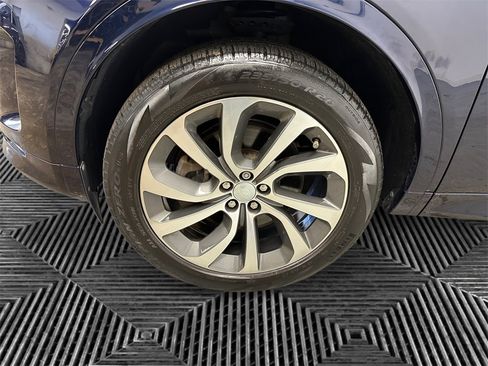 Used 2023 Land Rover Discovery Sport S R-Dynamic image 11