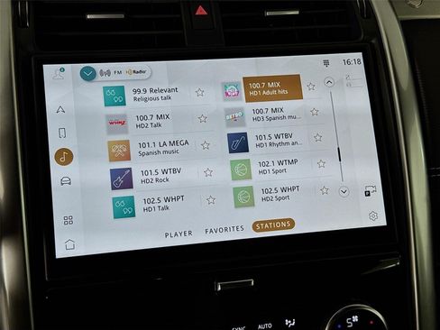 New 2026 Land Rover Discovery Dynamic SE AWD/4WD image 15