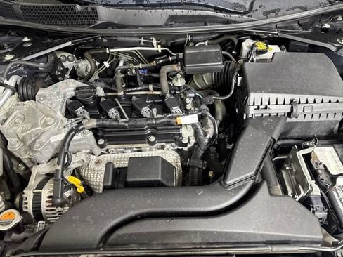 Used 2018 Nissan Altima 2.5 S FWD image 9