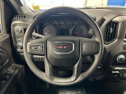 Used 2024 GMC Sierra 2500 Pro w/ Convenience Package AWD/4WD image 14