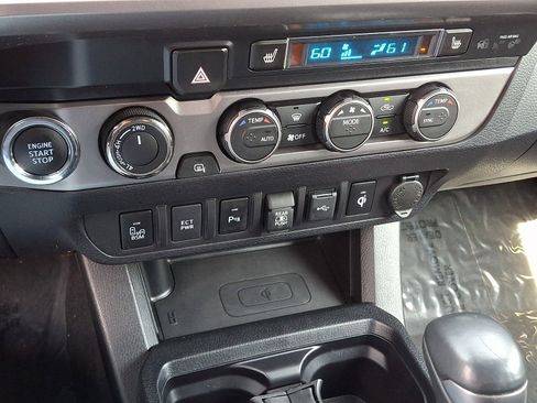 Used 2021 Toyota Tacoma Limited w/ Nightshade Package image 16