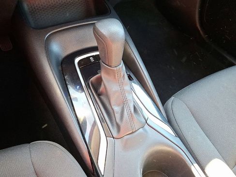 Used 2023 Toyota Corolla LE image 16