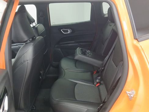 New 2026 Jeep Compass Latitude image 14