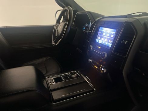 Used 2021 Ford Expedition Max Limited image 40