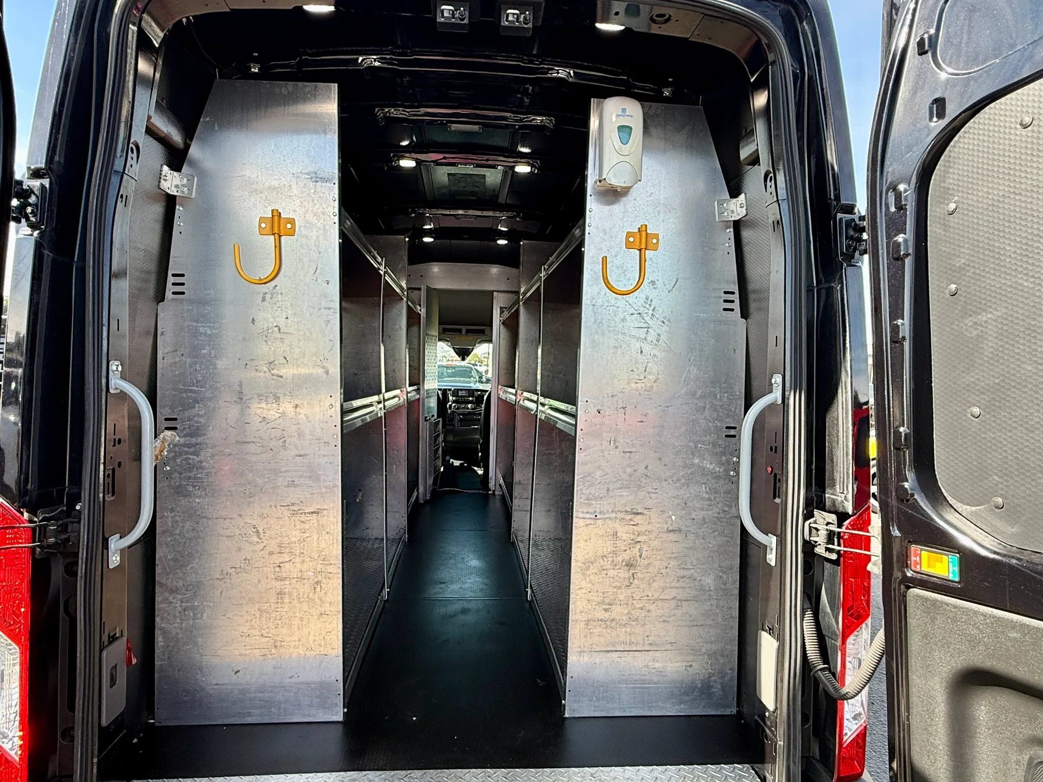 Used 2020 Ford Transit 250 148 High Roof Extended w/ Load Area Protection Package RWD image 15