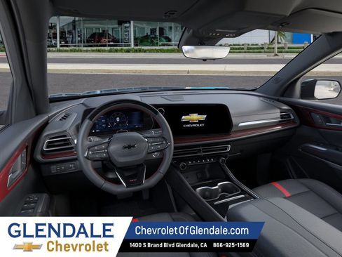New 2026 Chevrolet Traverse RS w/ LPO, Floor Liner Package FWD image 15