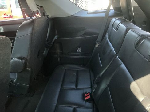 Used 2020 Ford Explorer XLT w/ Equipment Group 202A image 9