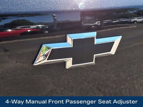 Used 2025 Chevrolet TrailBlazer RS w/ Convenience Package AWD/4WD image 33