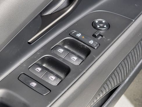 New 2026 Hyundai Elantra Sport image 21