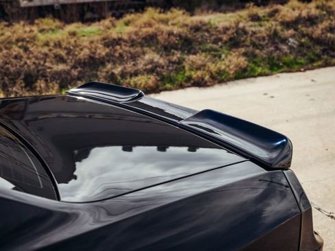 Used 2013 Dodge Challenger R/T Plus image 29