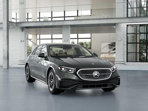 New 2026 Mercedes-Benz E 350 4MATIC Sedan image 9