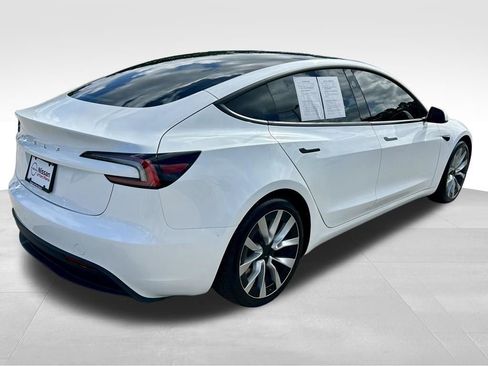 Used 2024 Tesla Model 3 Standard Range image 5