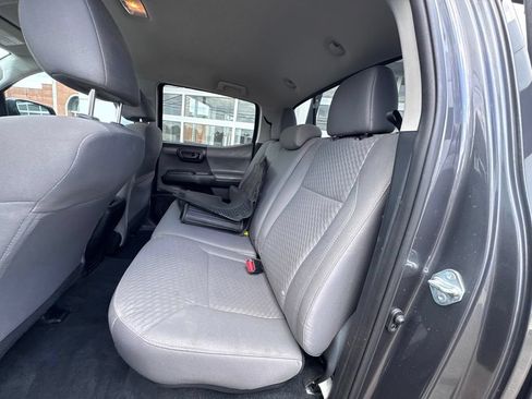 Used 2021 Toyota Tacoma SR AWD/4WD image 25