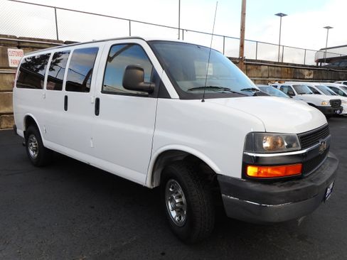 Used 2011 Chevrolet Express 3500 LT w/ LT Preferred Equipment Group image 1