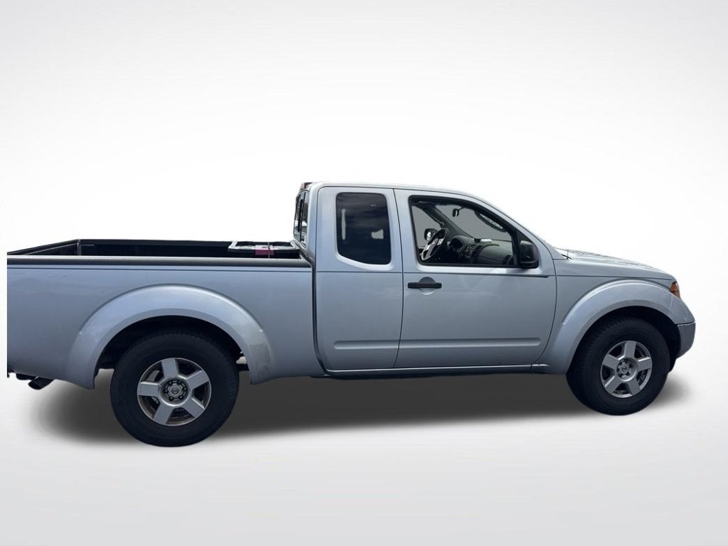 Used 2008 Nissan Frontier SE w/ SE Value Truck Pkg RWD image 9