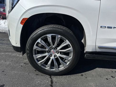 Certified 2023 GMC Yukon XL Denali w/ Denali Reserve Package image 30