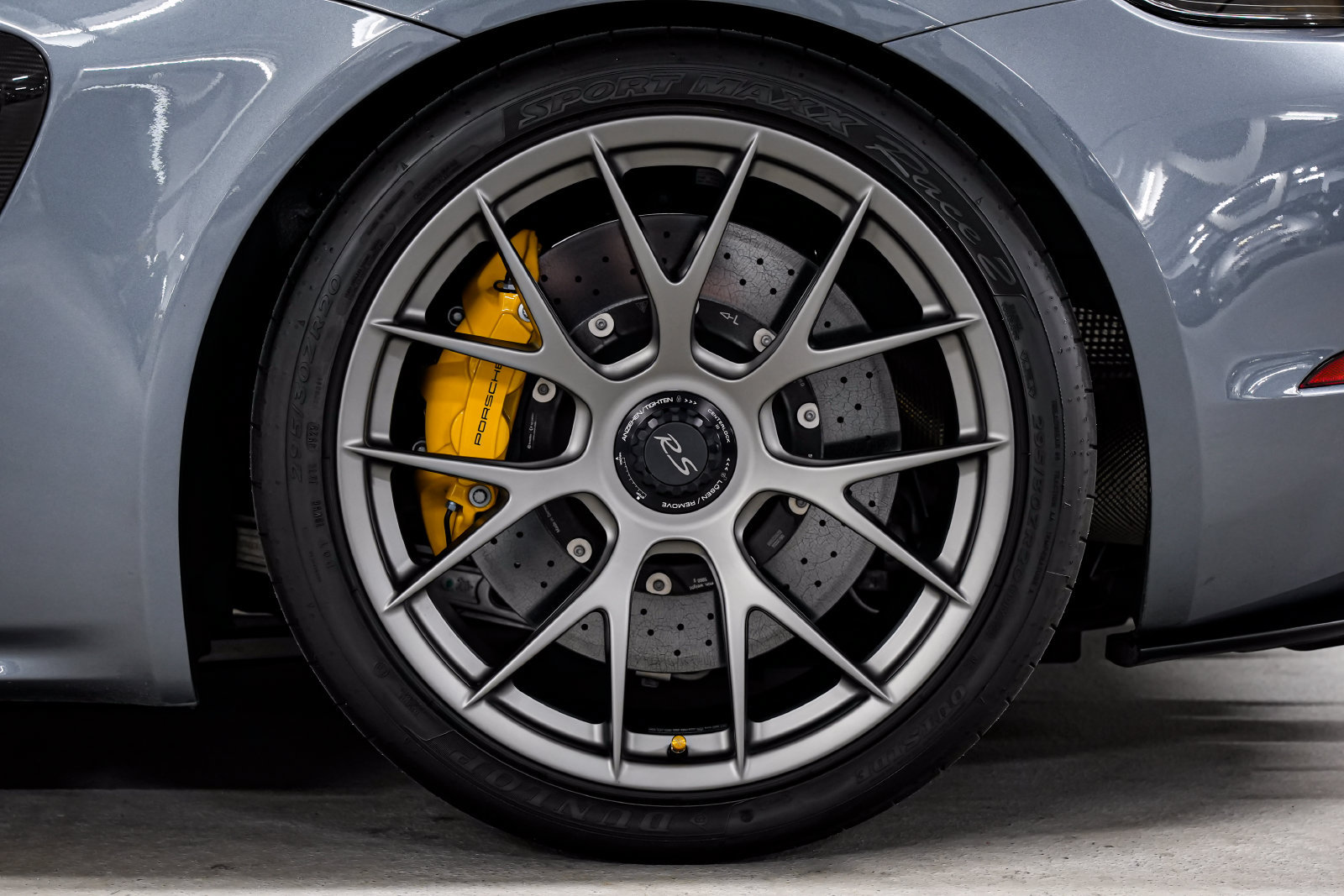 Used 2024 Porsche 718 Boxster Spyder RS RWD image 46