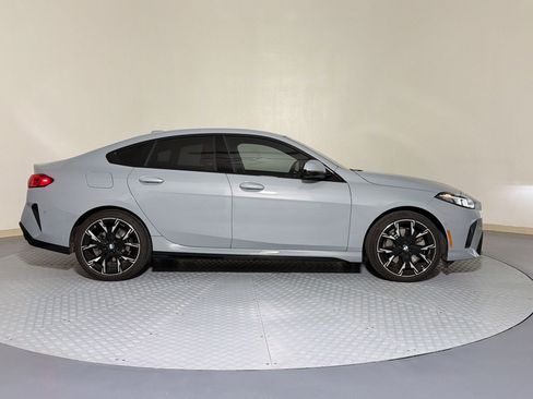 Certified 2025 BMW 228i xDrive w/ Technology Package AWD/4WD image 8