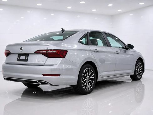 Used 2019 Volkswagen Jetta SEL FWD image 5