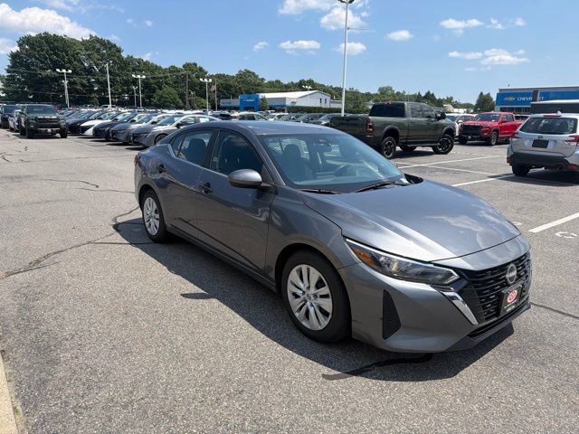 Used 2024 Nissan Sentra S FWD image 3