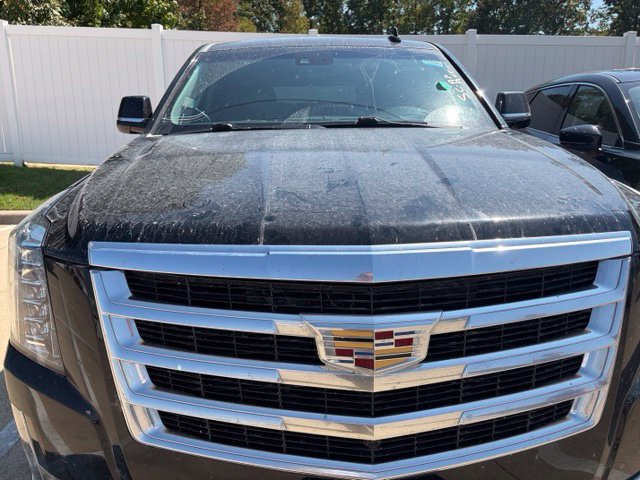 Used 2019 Cadillac Escalade Premium Luxury RWD image 7