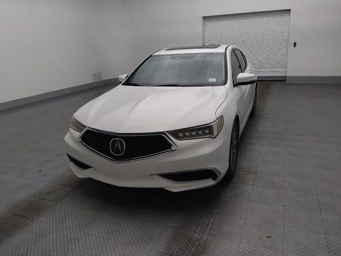 Used 2018 Acura TLX image 15