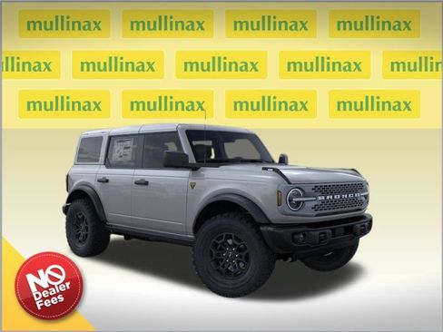 New 2026 Ford Bronco Badlands AWD/4WD image 1