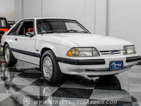 Used 1990 Ford Mustang LX image 15