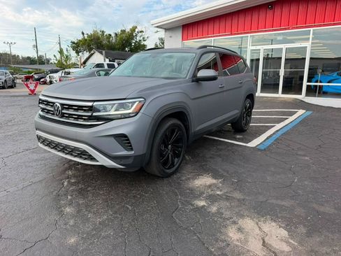 Used 2023 Volkswagen Atlas SE FWD image 3