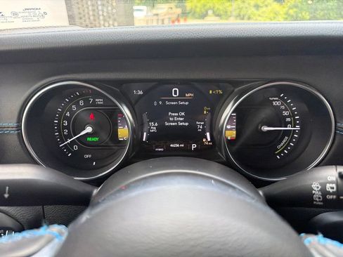 Used 2021 Jeep Wrangler Unlimited Rubicon 4xe w/ Cold Weather Group AWD/4WD image 75